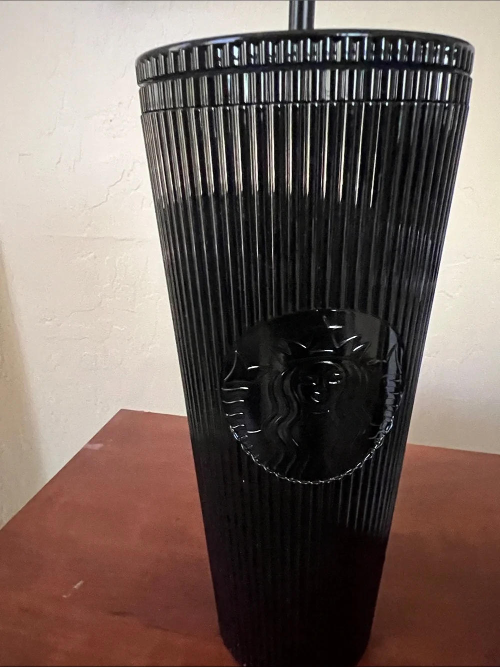 Starbucks Black Ribbed Tumbler and Stylized Face Travel Mug Excellent Condition